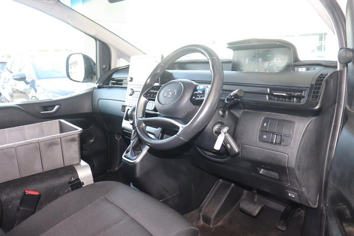 2021 Hyundai STARIA LOAD