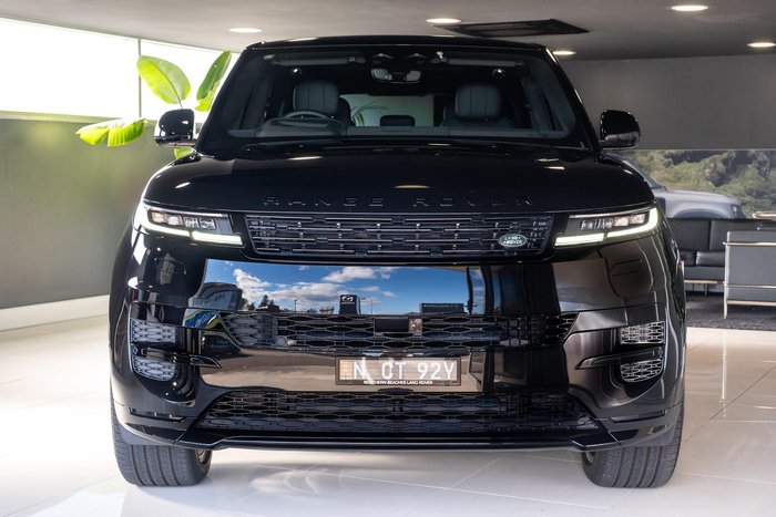 2025 Land Rover Range Rover Sport D250 Dynamic SE
