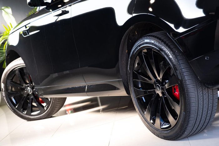 2025 Land Rover Range Rover Sport D250 Dynamic SE