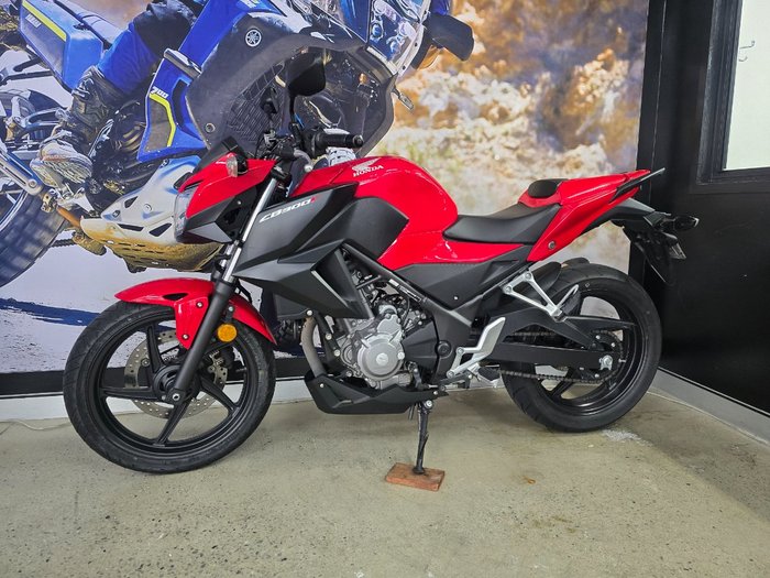 2014 Honda CB300F (ABS) RED