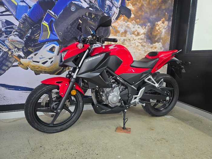 2014 Honda CB300F (ABS) RED