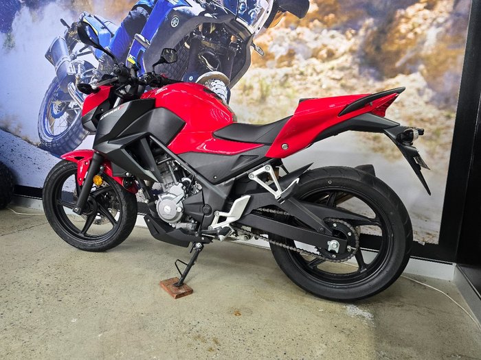 2014 Honda CB300F (ABS) RED