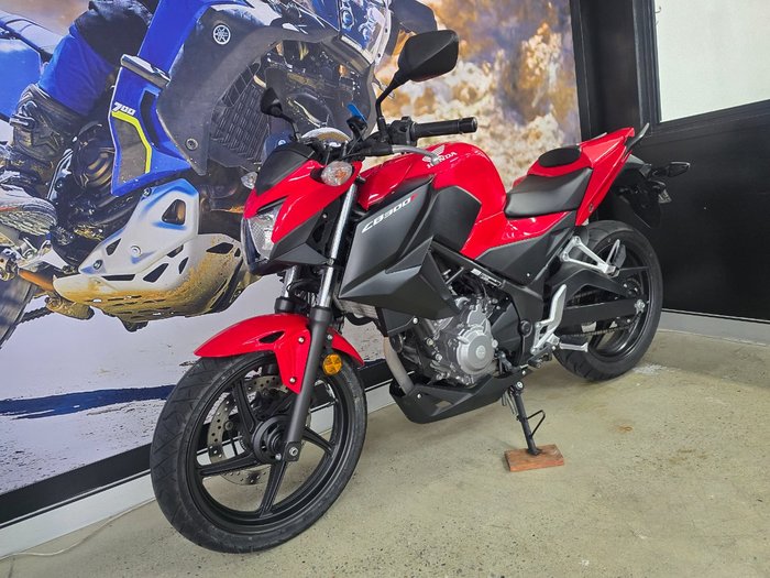 2014 Honda CB300F (ABS) RED