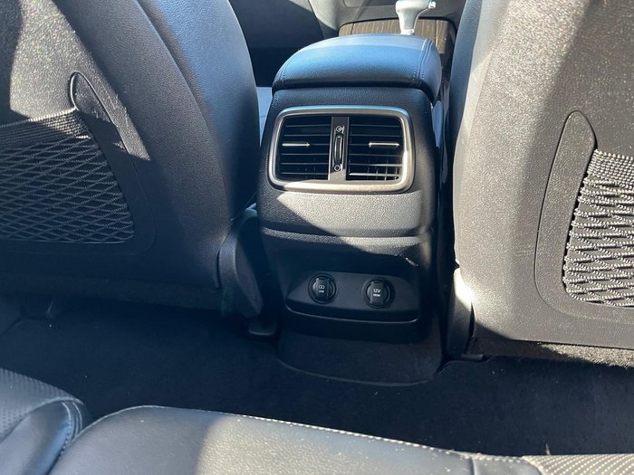 2018 Kia Sorento SLi