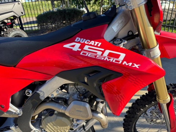2026 Ducati Desmo450 MX