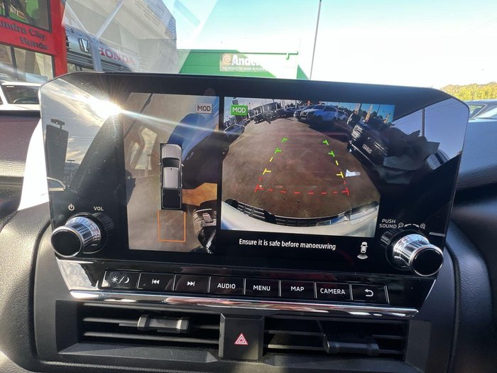 2025 Mitsubishi Triton GLX+