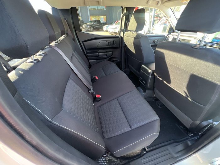 2025 Mitsubishi Triton GLX+