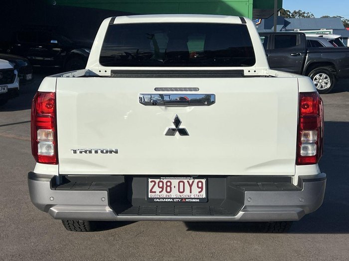 2025 Mitsubishi Triton GLX+