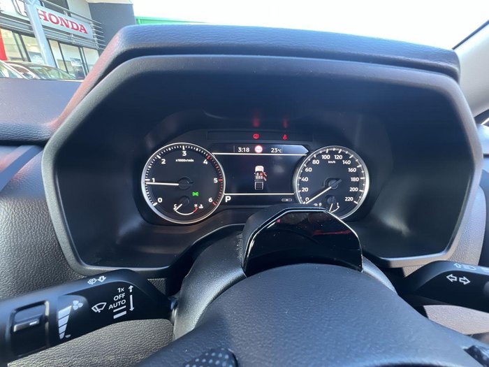 2025 Mitsubishi Triton GLX+