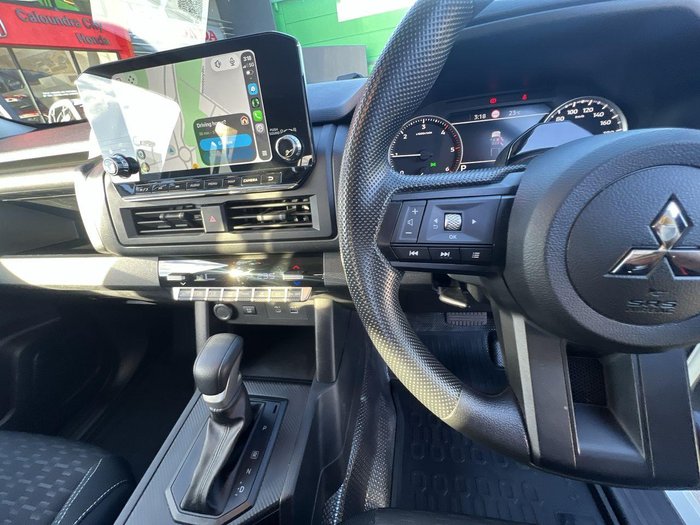 2025 Mitsubishi Triton GLX+