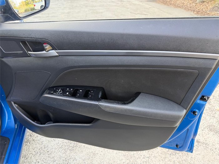 2017 HYUNDAI ELANTRA ACTIVE 2.0 MPI