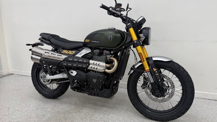 2026 Triumph SCRAMBLER 900 BLACK