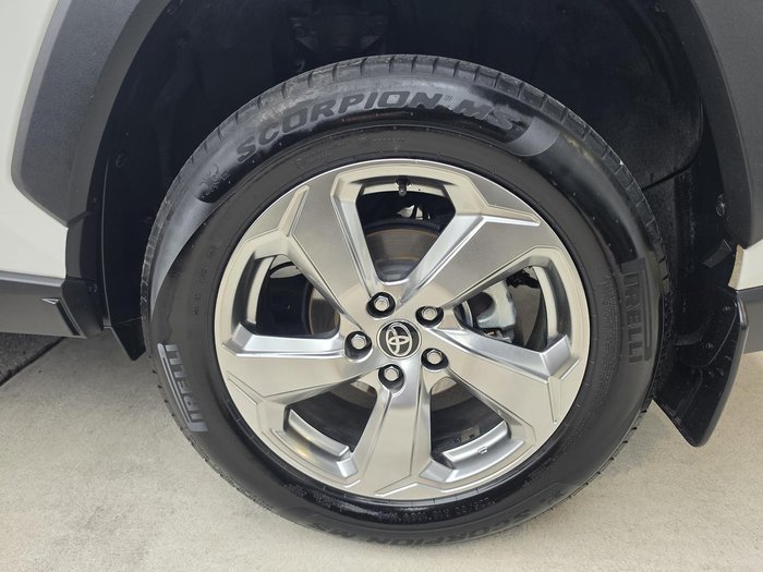 2020 Toyota RAV4 GXL