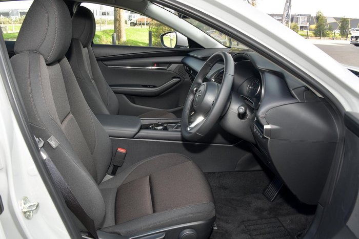 2026 Mazda 3 G20 Evolve