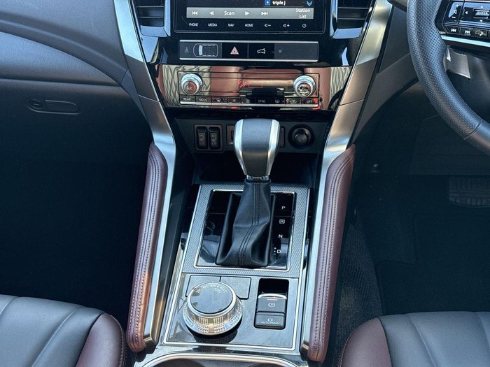 2024 Mitsubishi Pajero Sport GSR