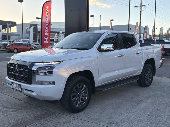 2025 Mitsubishi Triton GLS
