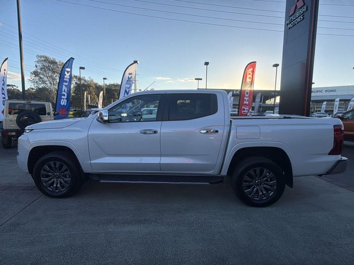 2025 Mitsubishi Triton GLS