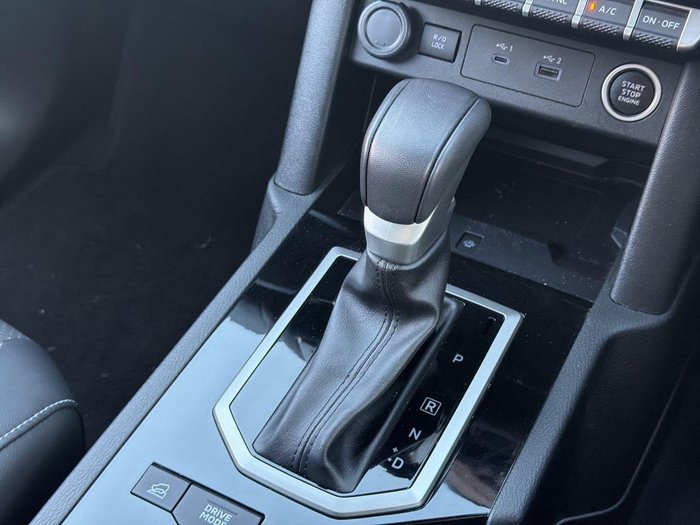 2025 Mitsubishi Triton GLS