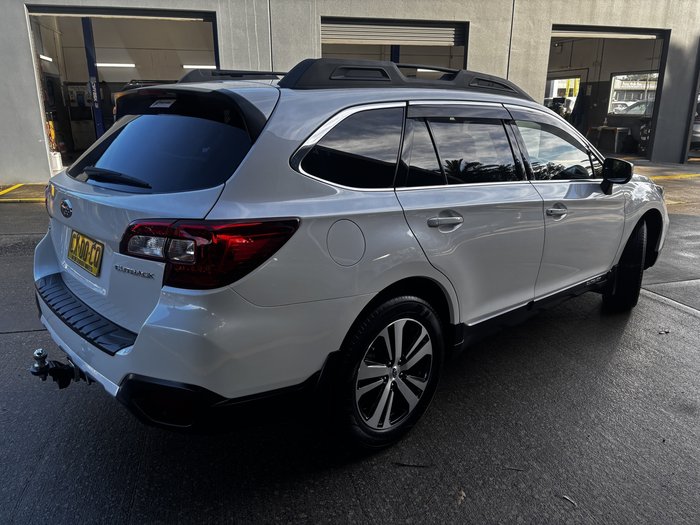 2019 Subaru Outback 2.5i