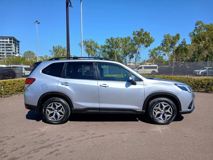 2024 Subaru Forester 2.5i
