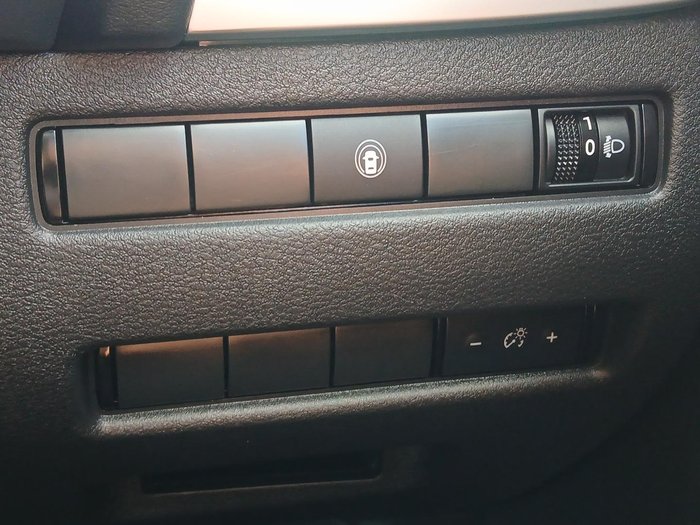 2024 Nissan X-TRAIL ST