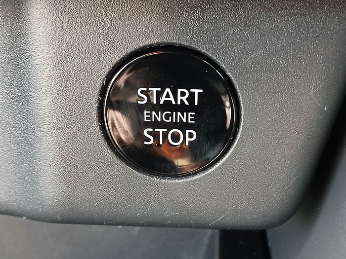 2024 Nissan X-TRAIL ST
