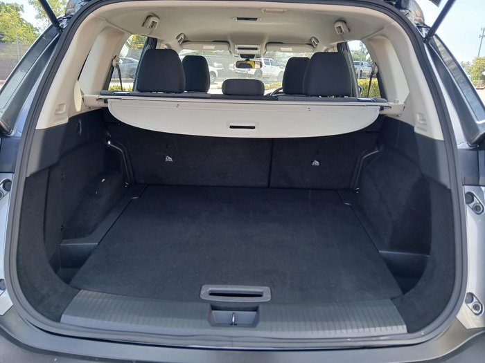 2024 Nissan X-TRAIL ST