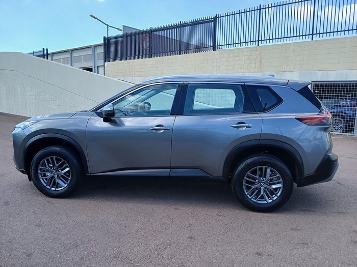2024 Nissan X-TRAIL ST
