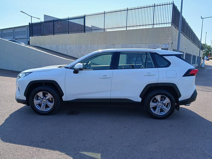 2024 Toyota RAV4 GX