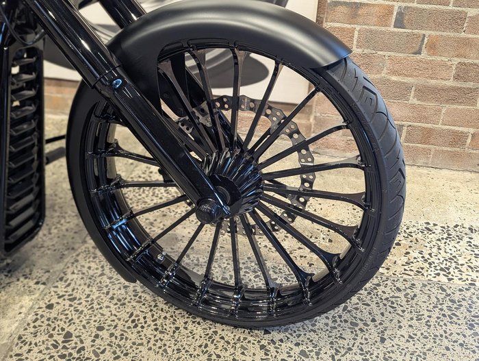 2023 Harley-Davidson Breakout 117 (FXBR) Softail Black