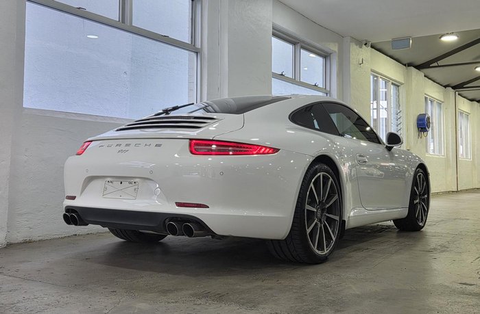 2013 Porsche 911 Carrera