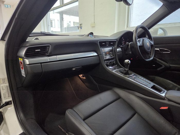 2013 Porsche 911 Carrera