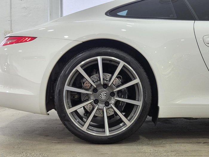2013 Porsche 911 Carrera