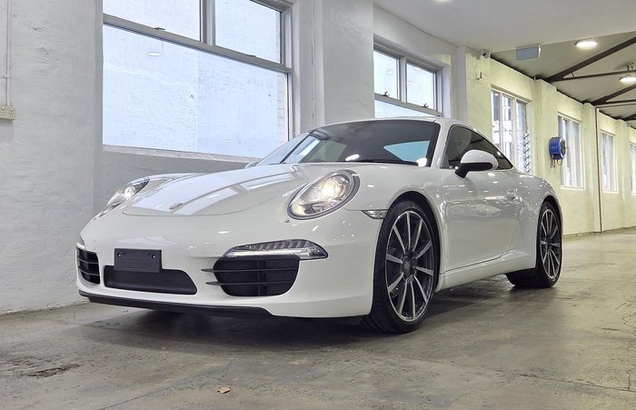 2013 Porsche 911 Carrera