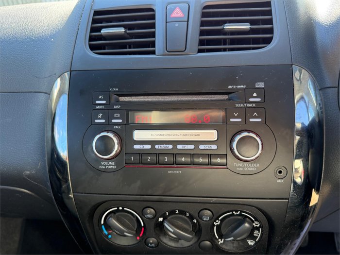 2013 SUZUKI SX4 CROSSOVER GY Red