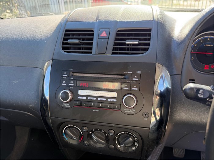 2013 SUZUKI SX4 CROSSOVER GY Red