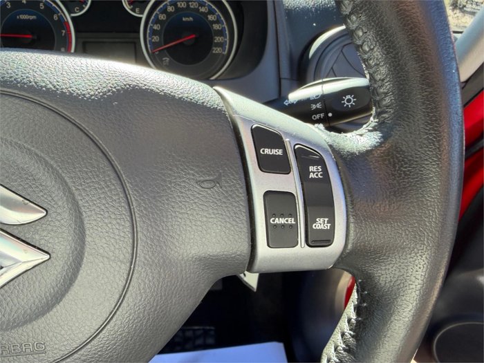 2013 SUZUKI SX4 CROSSOVER GY Red