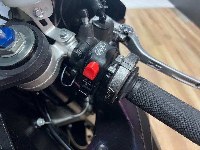 2006 SUZUKI GSX-R750 Purple
