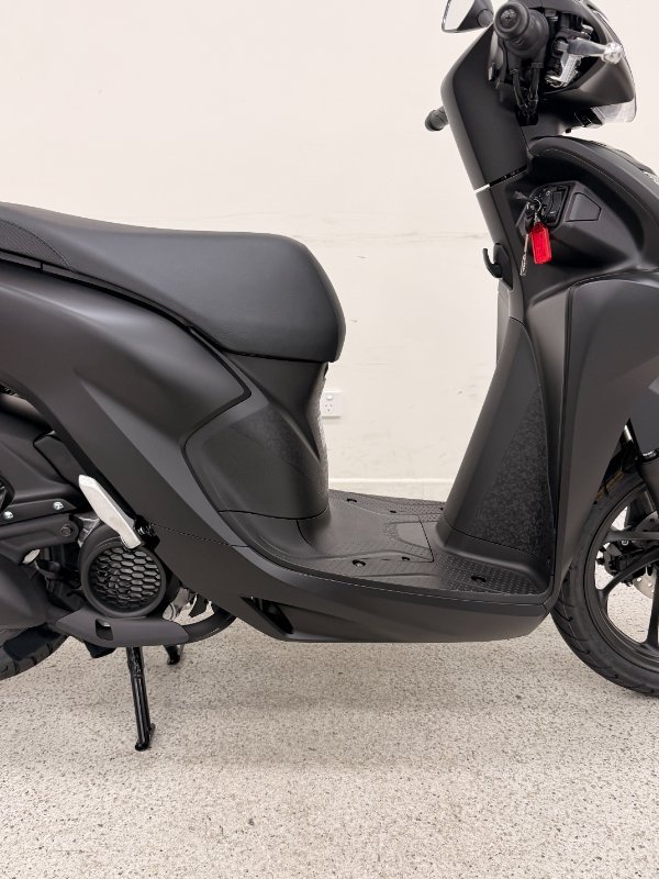 2027 Honda NSC110 DIO Black