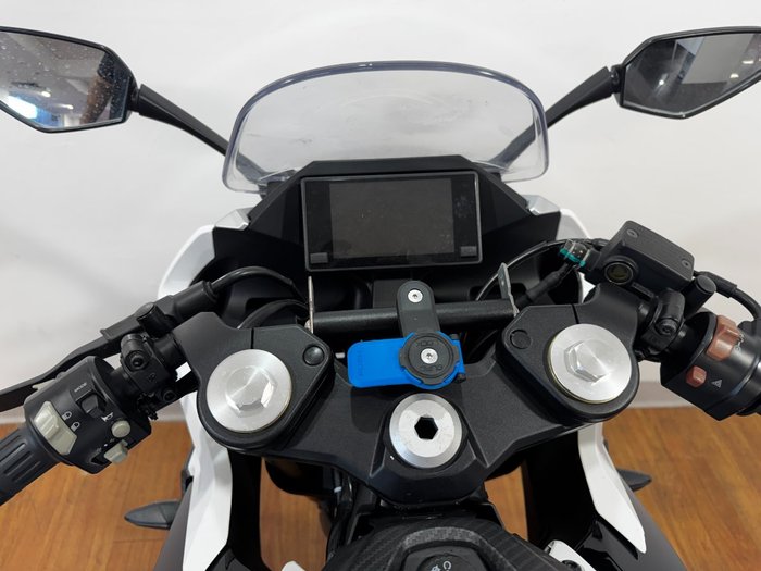 2020 CFMoto 300 SR ABS WHITE