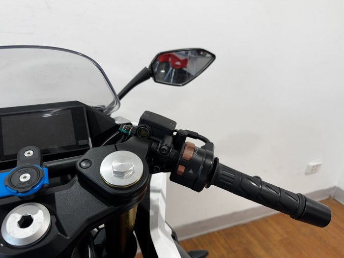 2020 CFMoto 300 SR ABS WHITE