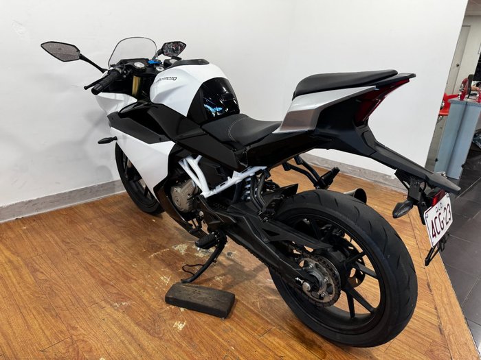 2020 CFMoto 300 SR ABS WHITE