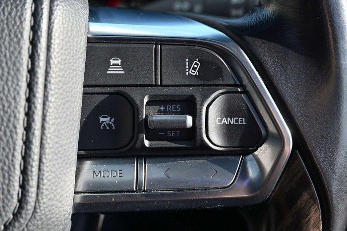 2022 Toyota Landcruiser VX