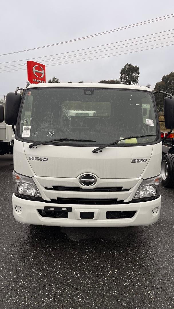 2025 Hino 300 Series