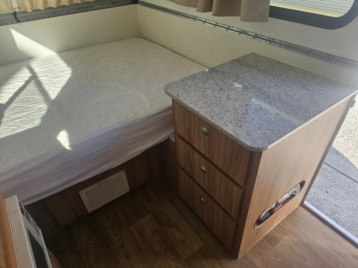 2015 Avan Cruiseliner