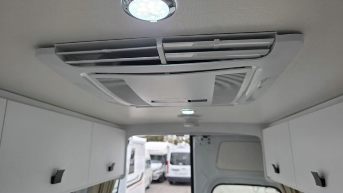 2024 Winnebago Bondi 4S 4 Berth