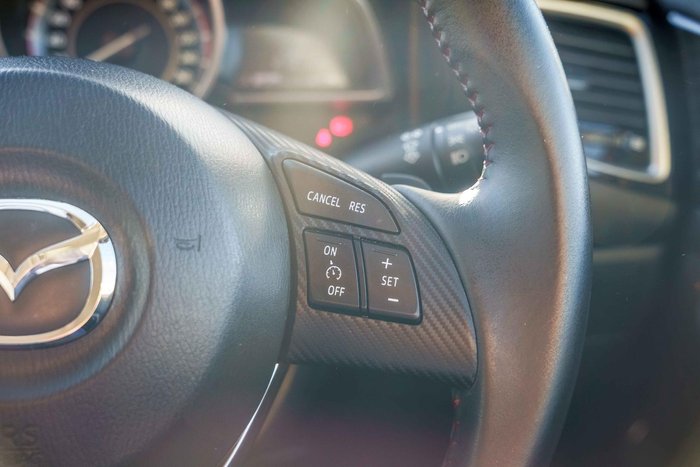 2014 Mazda 3 Maxx