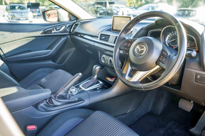 2014 Mazda 3 Maxx
