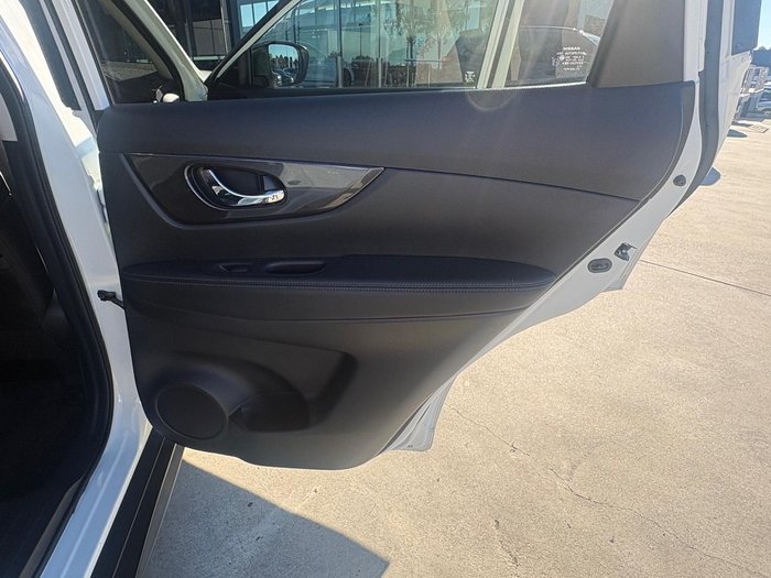 2021 Nissan X-TRAIL ST-L