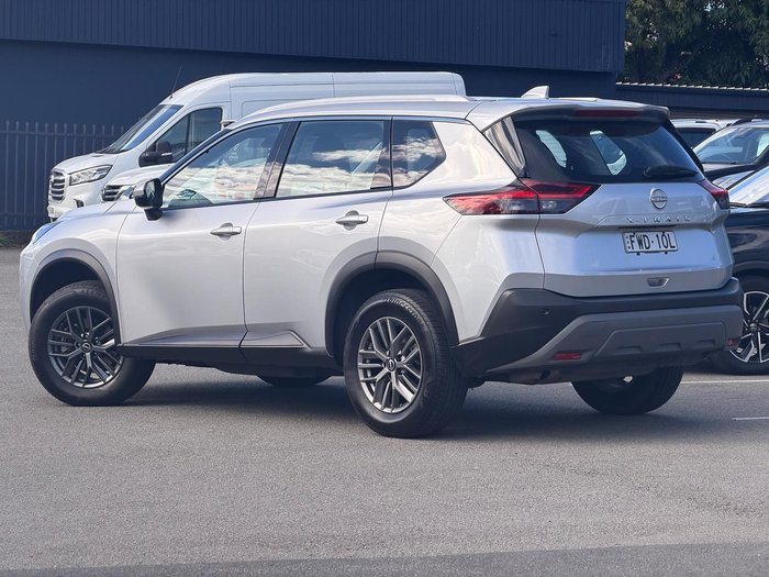 2024 Nissan X-TRAIL ST